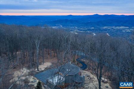 749 FAR KNOB CLIMB