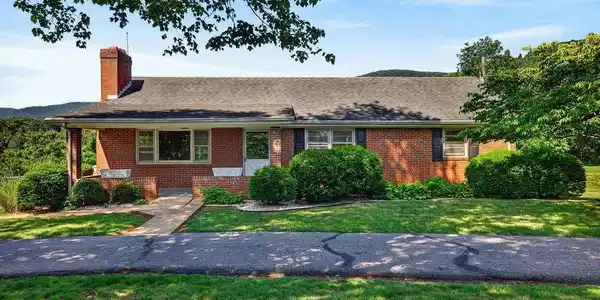 1877 AFTON MOUNTAIN RD