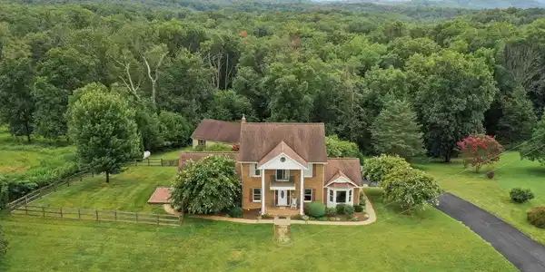 237 TAYLOR ROAD
