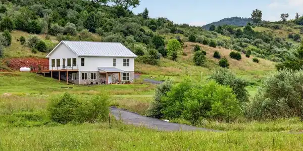 720 GOONEY MANOR LOOP
