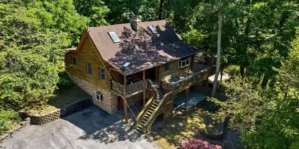 307 WILDLIFE WAY