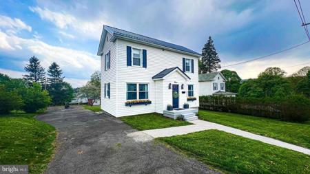 11 MOUNT PLEASANT STREET