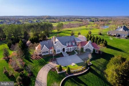 22577 CREIGHTON FARMS DRIVE