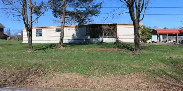 880 TOM COX ROAD