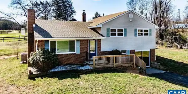 492 AVON RD