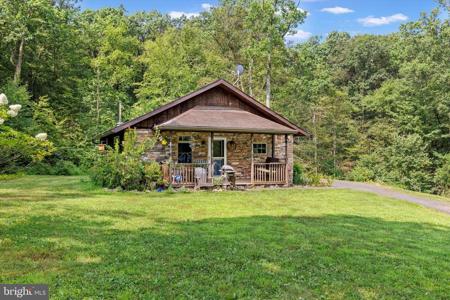 748 MOUNTAIN ROAD