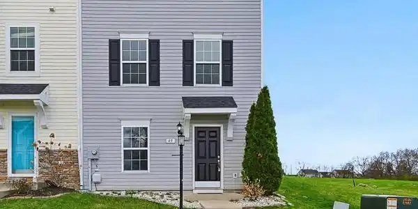 49 BRITANIA COURT