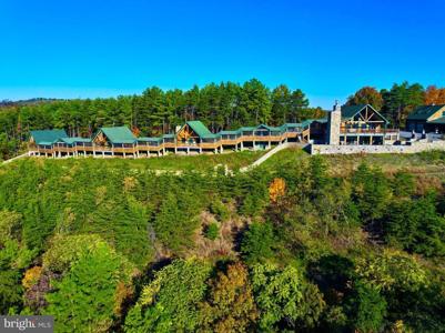 570 BLUFFS POTOMAC RIDGE ROAD