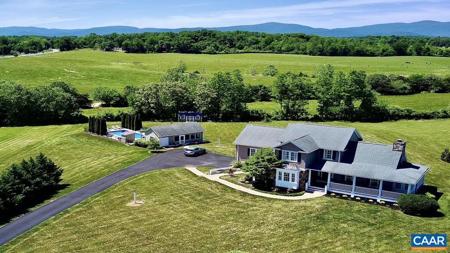 141 LONDON CT