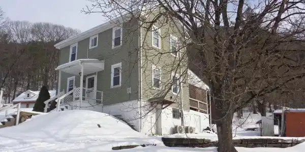 24 FAWN ROAD