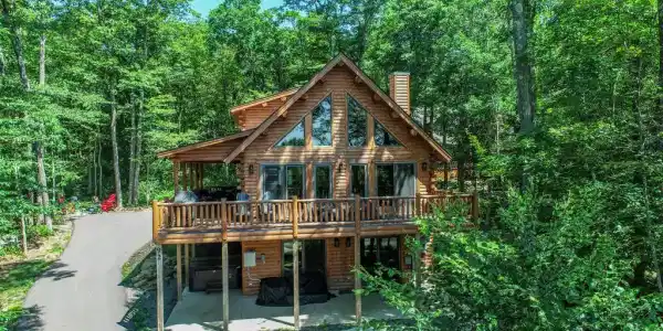 92 WESTWARD WAY