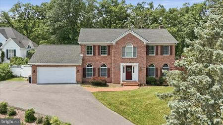 325 FRANCIS COURT