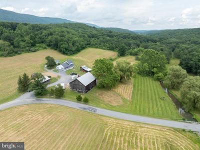 1350 HORSEMAN BRANCH ROAD