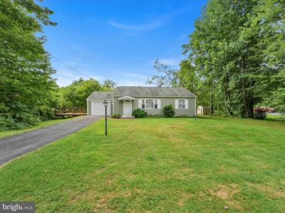 1042 WOODLAND DRIVE