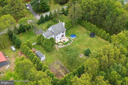 84 GOWER ROAD