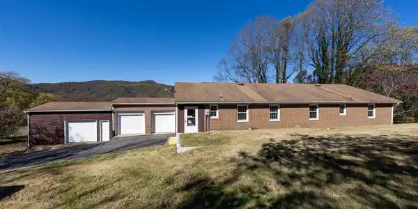 5579 COVESVILLE LN
