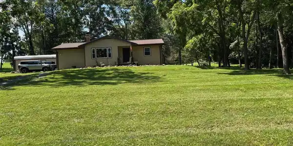 593 FROGTOWN LANE