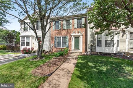 5534 FOXHALL COURT