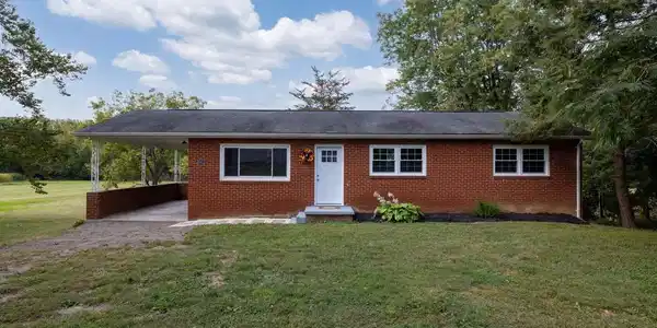3665 STONEY CREEK RD.
