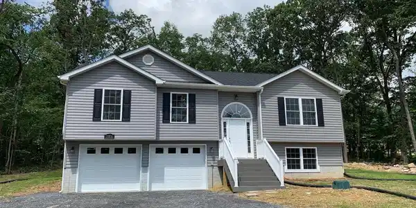 122 DEER TRAIL