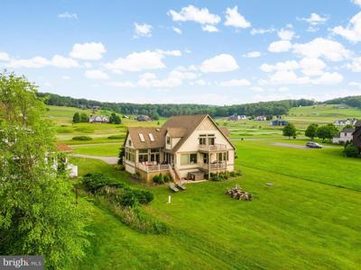 342 LAKEFRONT LINKS DRIVE