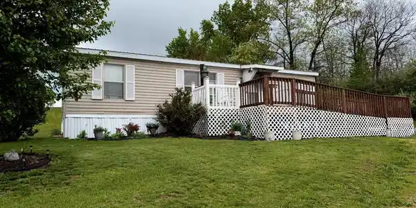 131 SUNSET DRIVE