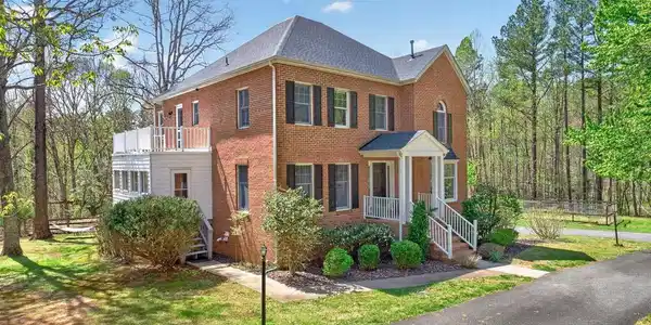 7087 DICK WOODS RD