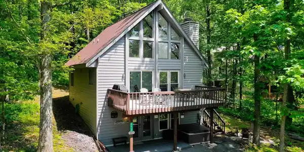 973 LAUREL SPRINGS DR
