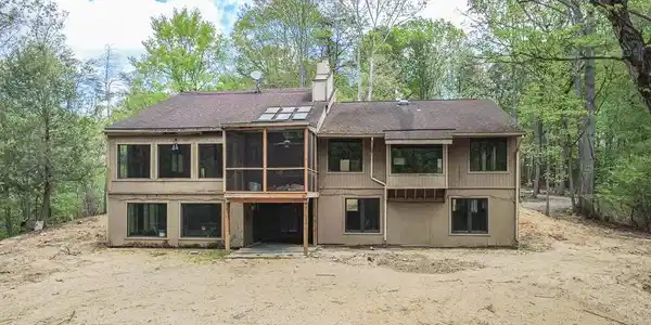 7322 LACKAWANNA DRIVE