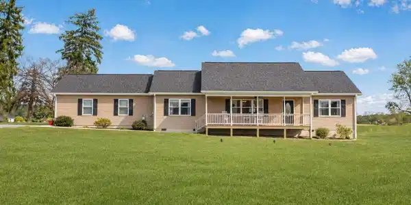 137 HOOVER ROAD