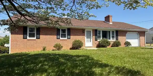 1423 BRECHBILL ROAD