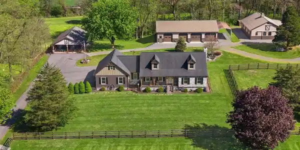 7812 ROWE RUN ROAD