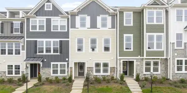 141 PARK RIDGE DR