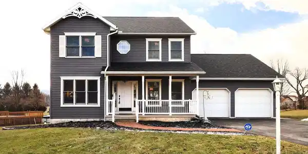 1020 SPRINGFIELD DRIVE