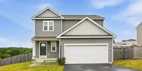 260 LUXOR COURT