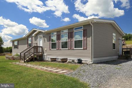 396 FOUNTAIN ROAD