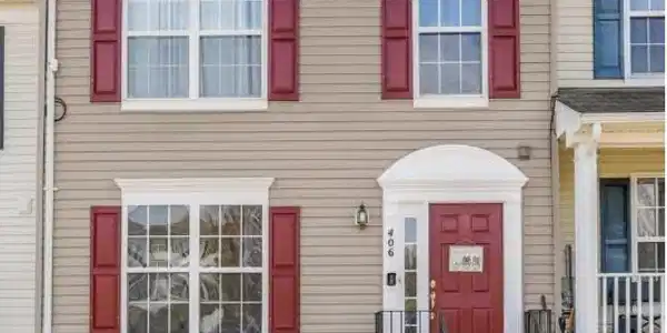 406 PENDLETON LANE