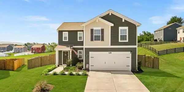 128 CENTERGATE DRIVE