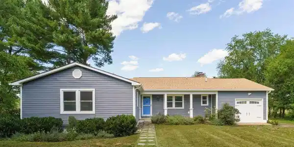 1737 THURSTON DR