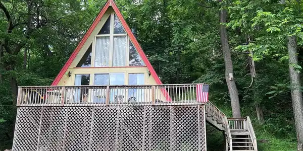 444 DEER MEADOW DRIVE