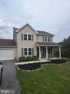 325 SHOOP LANE