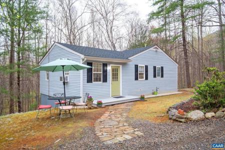 115 CIRCLE RD