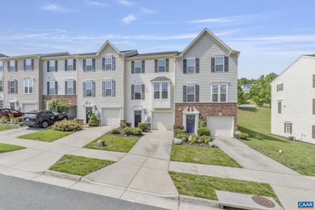 2159 WHISPERING HOLLOW LN