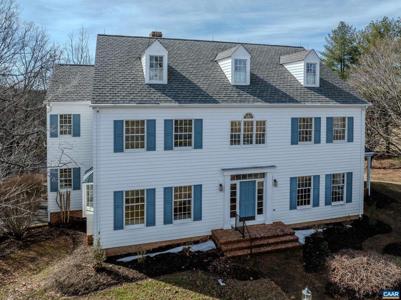 1480 STABLE LN