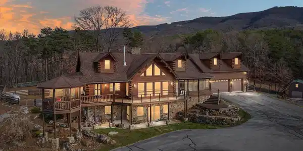 594 BRANCH MOUNTAIN ROAD