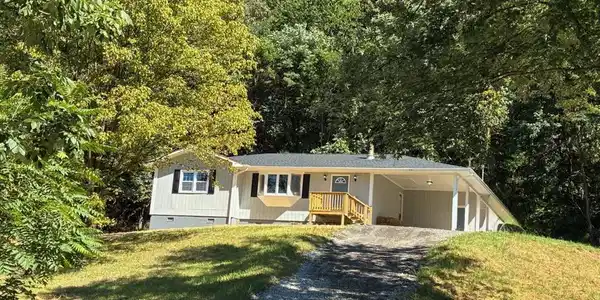 207 VIEW MOUNTAIN ROAD