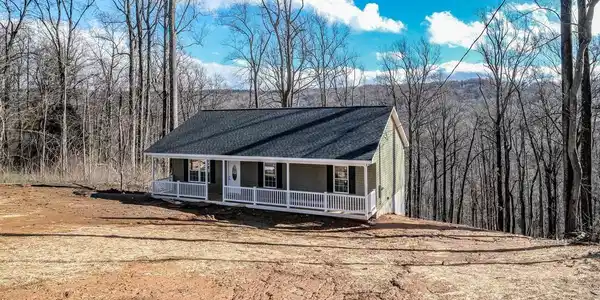 928 HIGH TOP ROAD