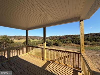 369 PASO FINO DR