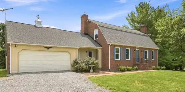 2794 BISHOP MEADE ROAD