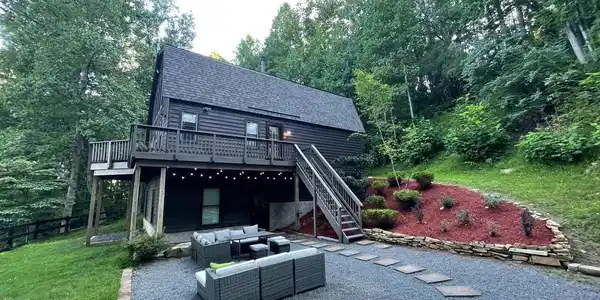 2315 LOOKOUT ROAD
